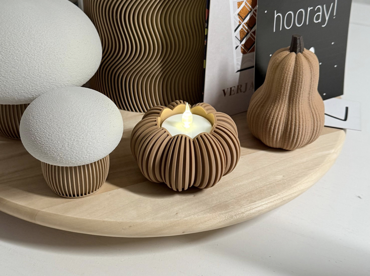 Afbeeldingen van Moderne butternut pompoen decoratie – minimalistische herfstdecoratie - ca.10cm