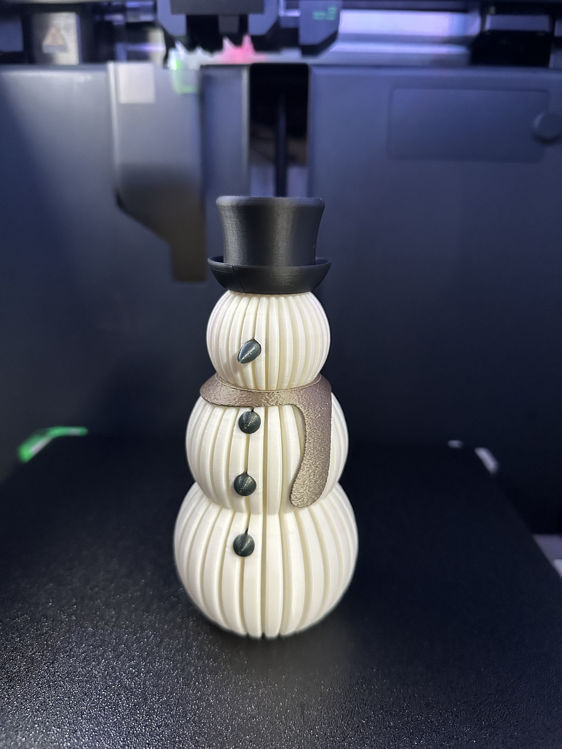 Afbeeldingen van Moderne minimalistische sneeuwman – 3D-geprinte kerstdecoratie met LED-theelicht optie
