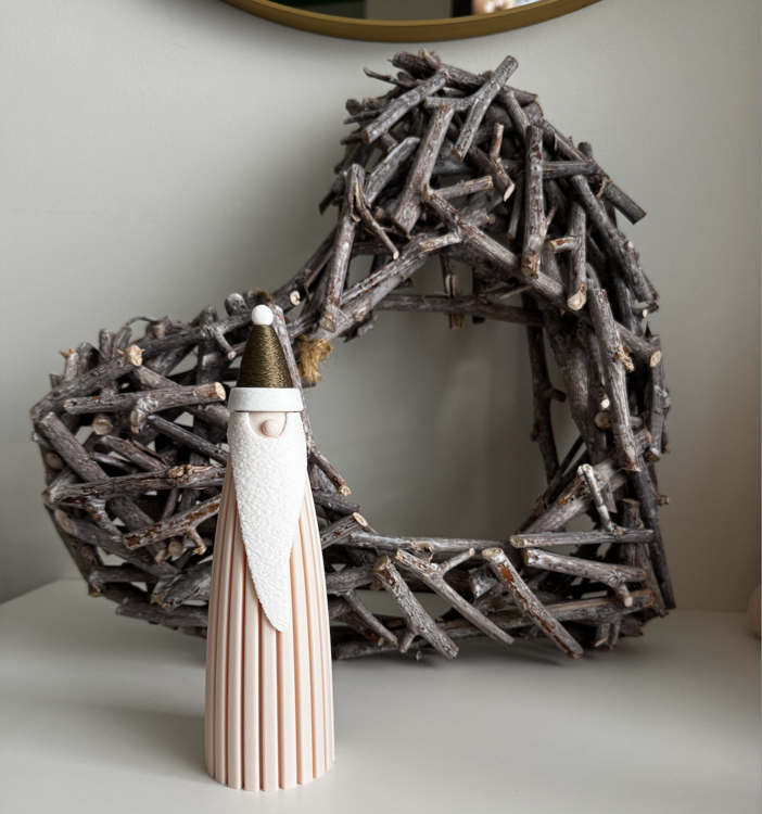 Afbeeldingen van Moderne 3D-geprinte Kerstman – Minimalistische Kerstdecoratie met LED-theelicht Optie- 15cm