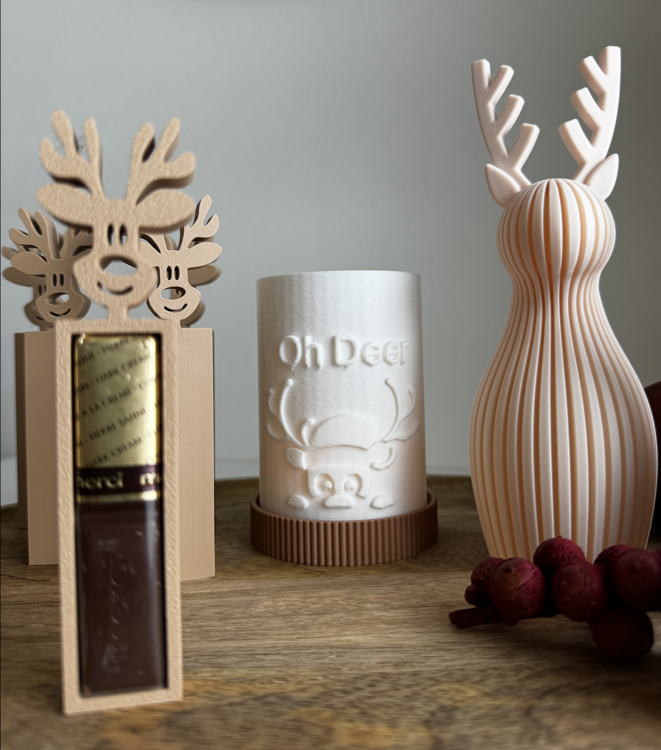 Afbeeldingen van Theelichthouder “Oh Deer” – Moderne 3D-geprinte Kerstdecoratie | PLA | Lokaal Gemaakt in Mol