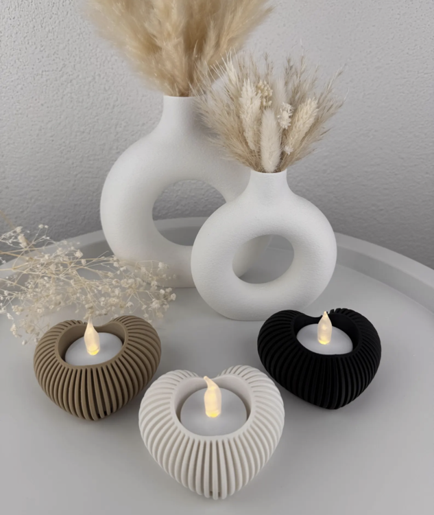 Afbeeldingen van Hartvormige led-theelichthouder – 3D-geprint | Japandi woondecoratie