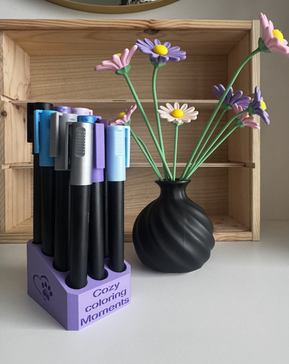 Afbeeldingen van Stiftenhouder - voor cozy coloring moments - in een kleur naar keuze