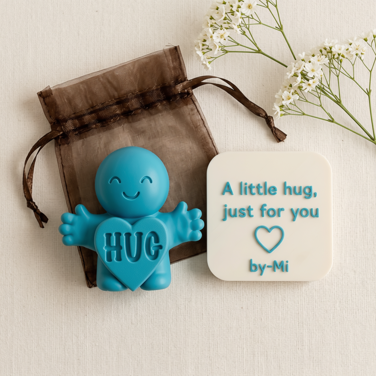 Afbeeldingen van by-Mi Pocket Hug | Een klein gebaar met een grote betekenis